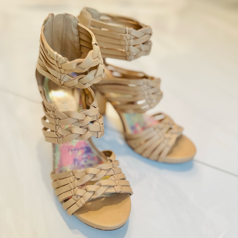 🤎 Madden Girl 🤎 braided strap heel sandals